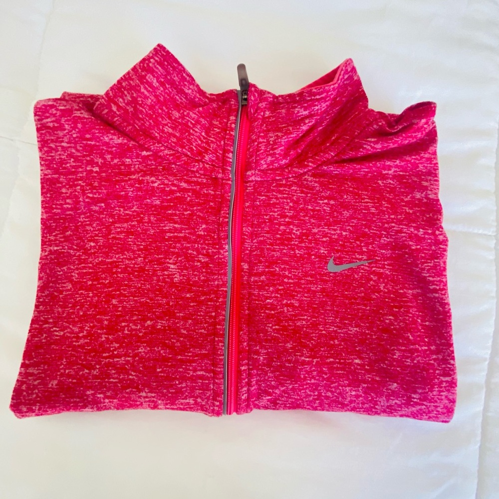 Nike pull over